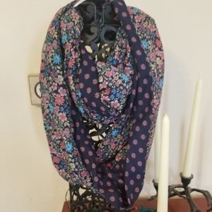 Tabots dual sided infinity scarf